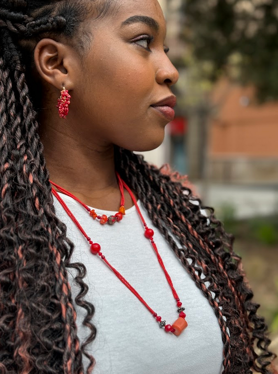 Collar doble largo piedras y plata - rojo