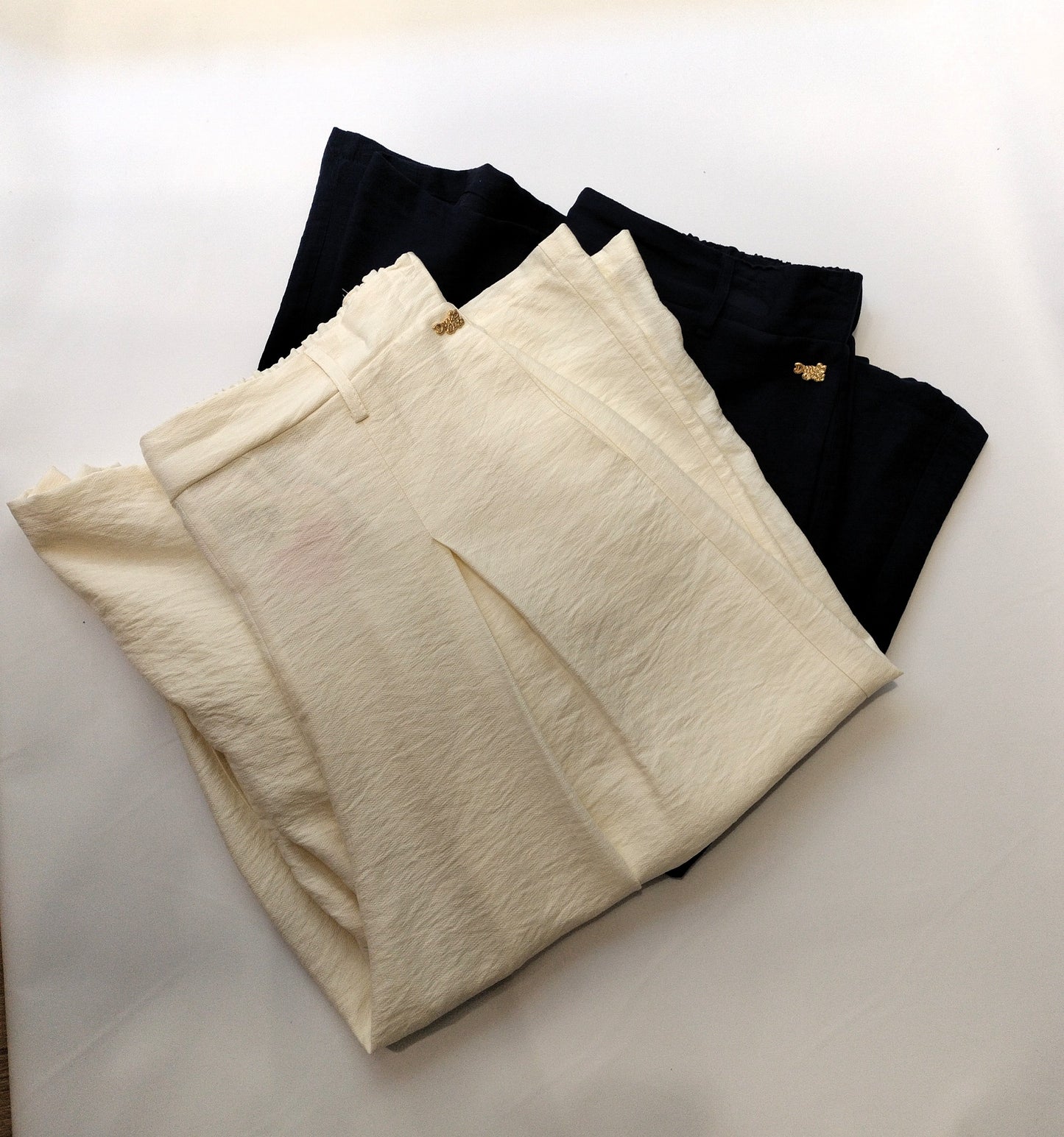 Falda pantalón - blanco y azul marino