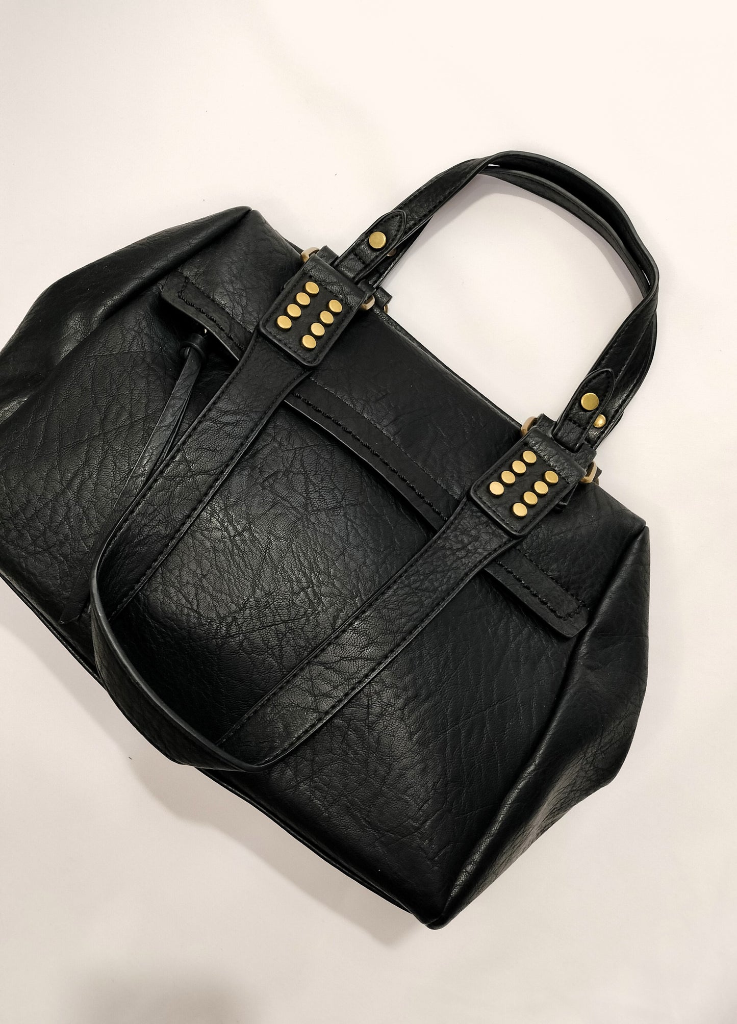 Bolso tachuelas