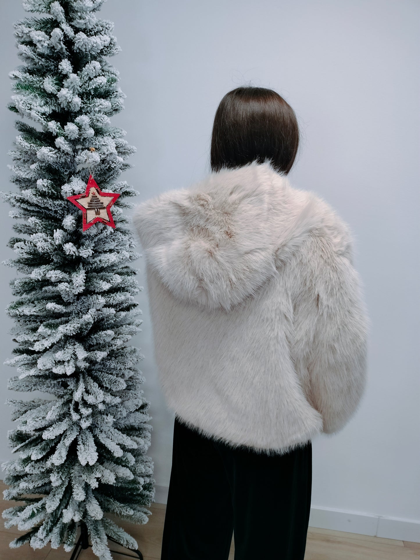 Chaqueta pelo con capucha