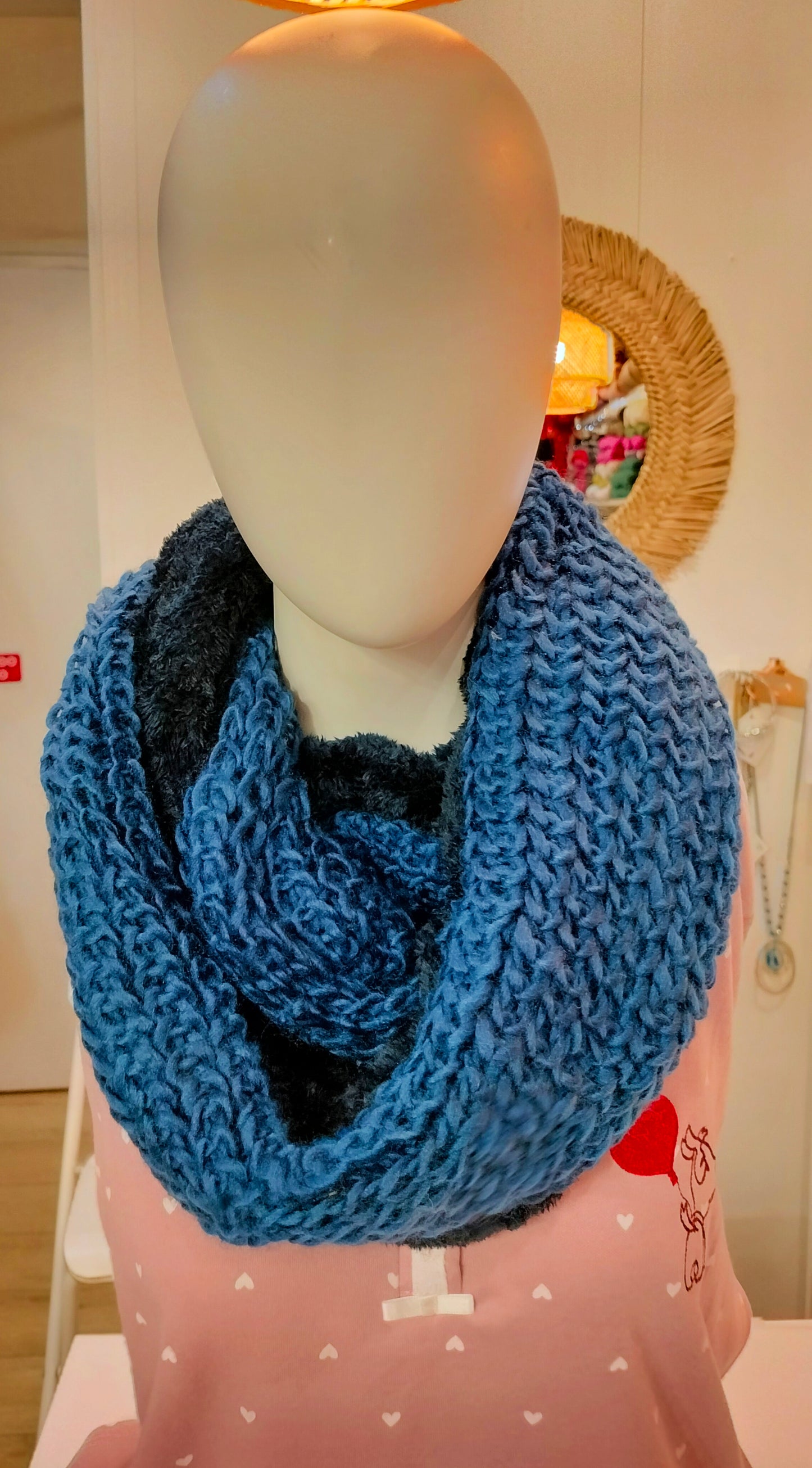 Cuello punto y borreguito - varios colores