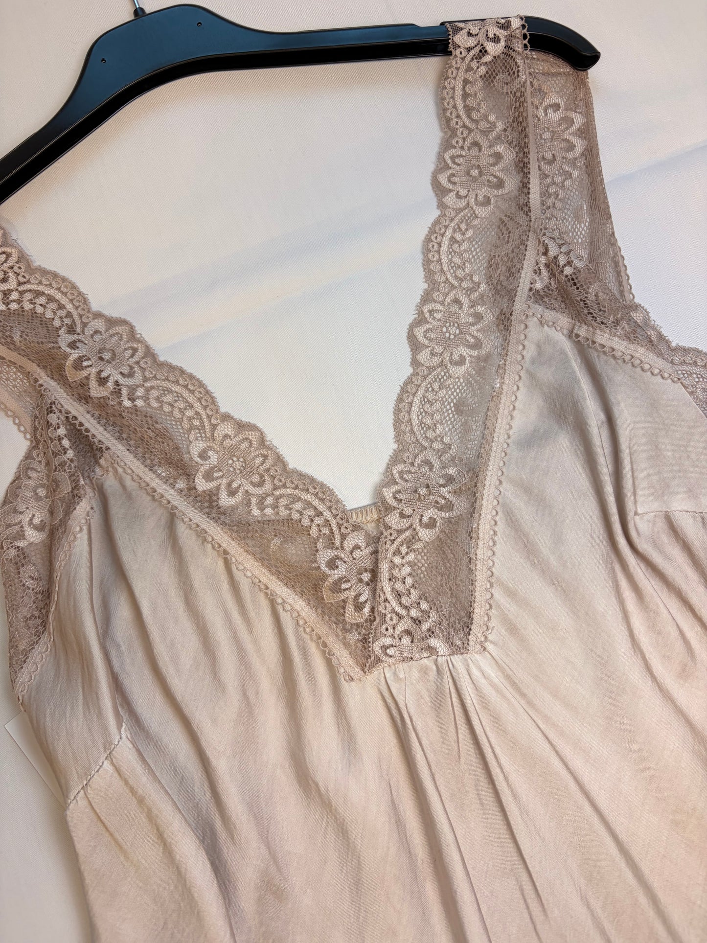 Blusa lencera satinada