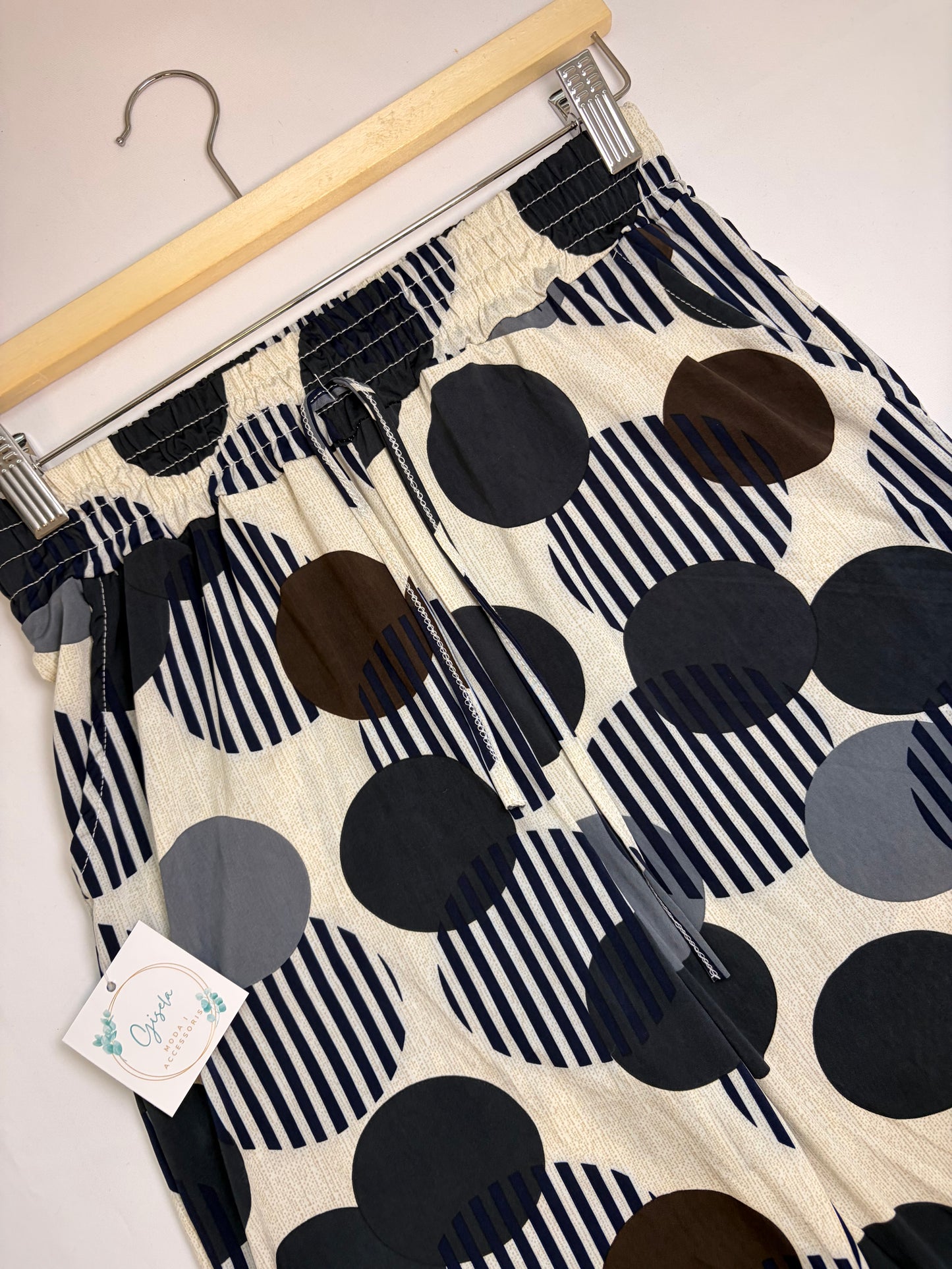 Pantalón lunares y rayas