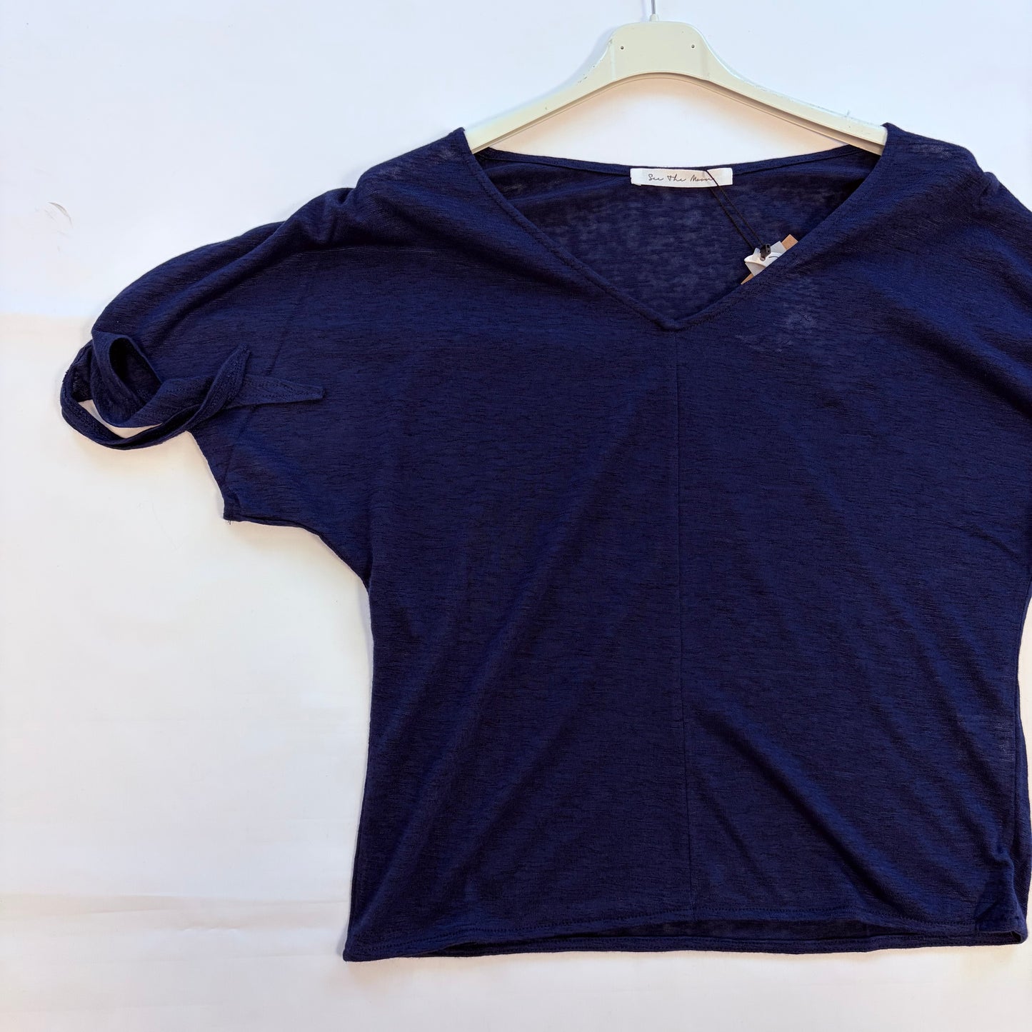 Camiseta nudo