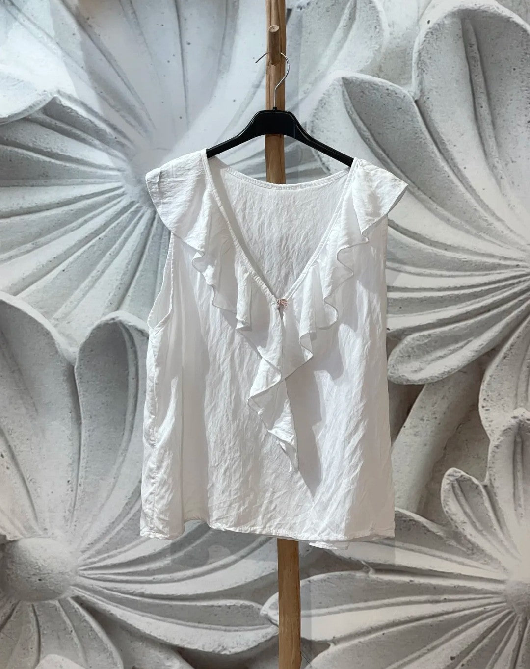 Blusa lisa volantes