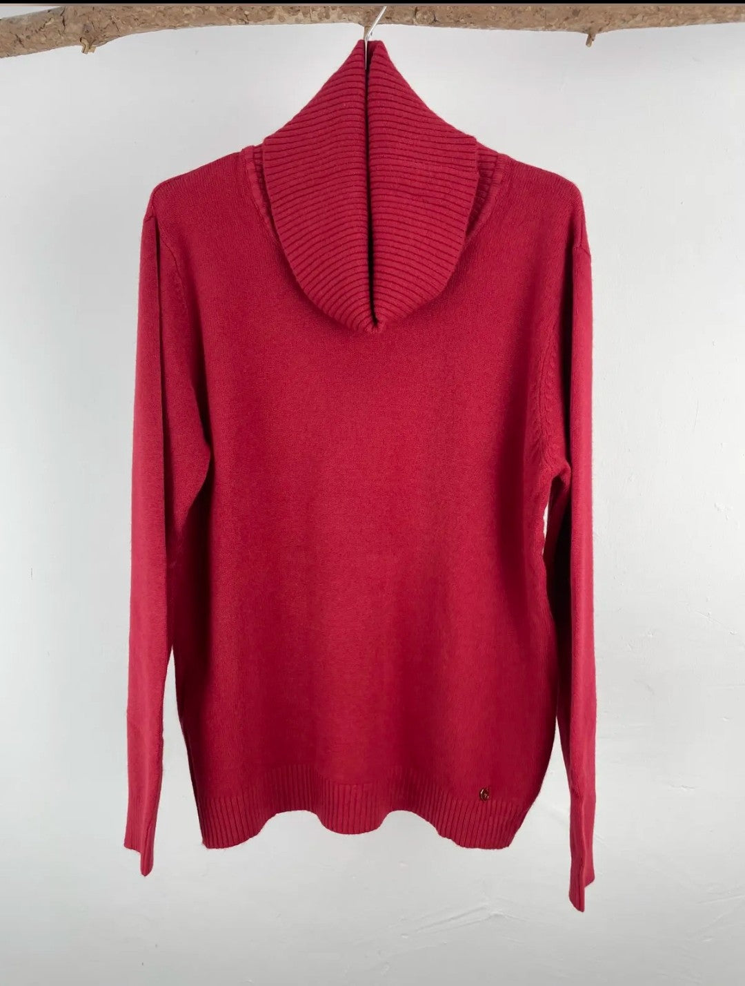 Jersey curvy Tor cuello vuelto amplio