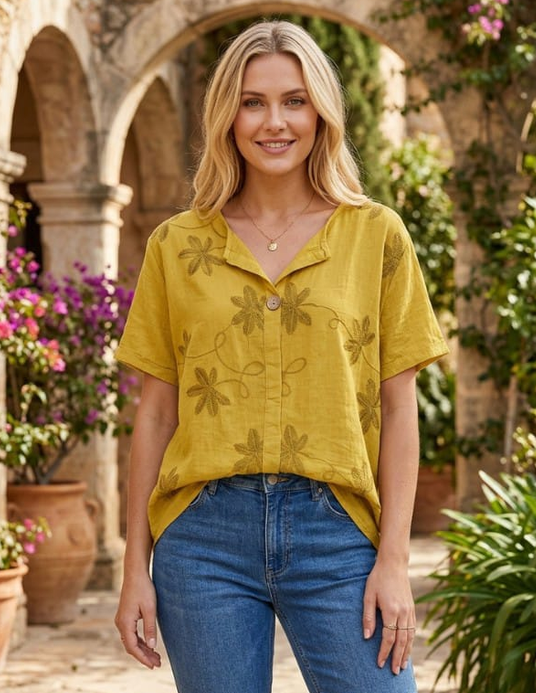Blusa bordada manga corta