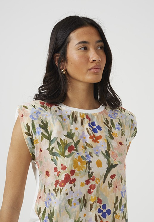 Camiseta Purpura Floral