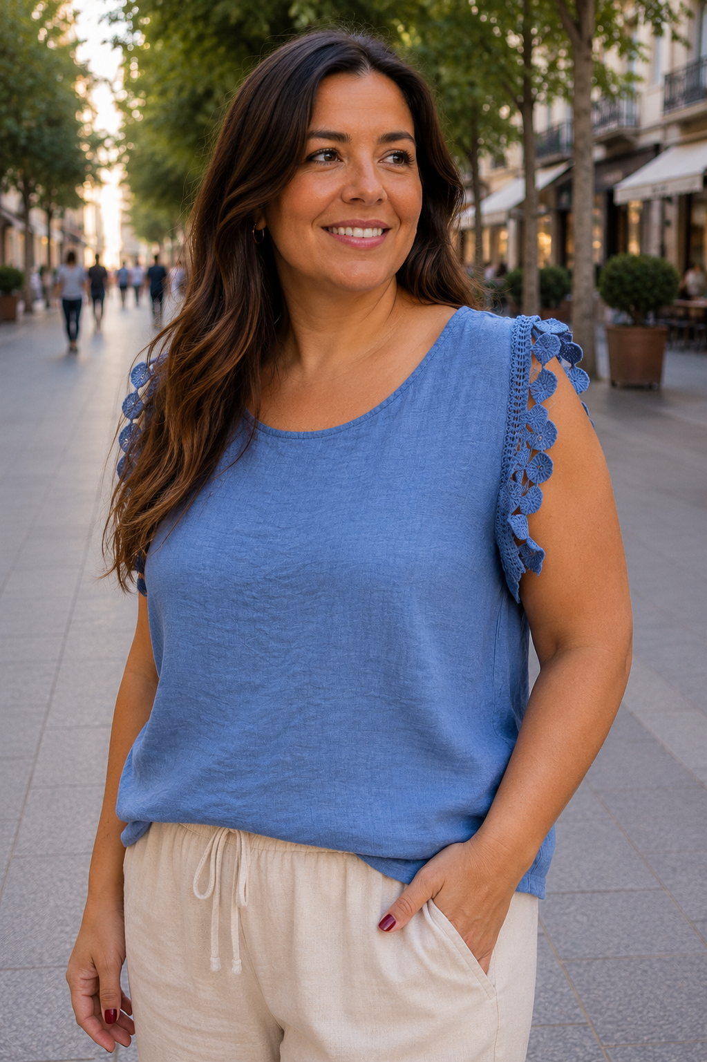 Blusa curvy mangas crochet - azul