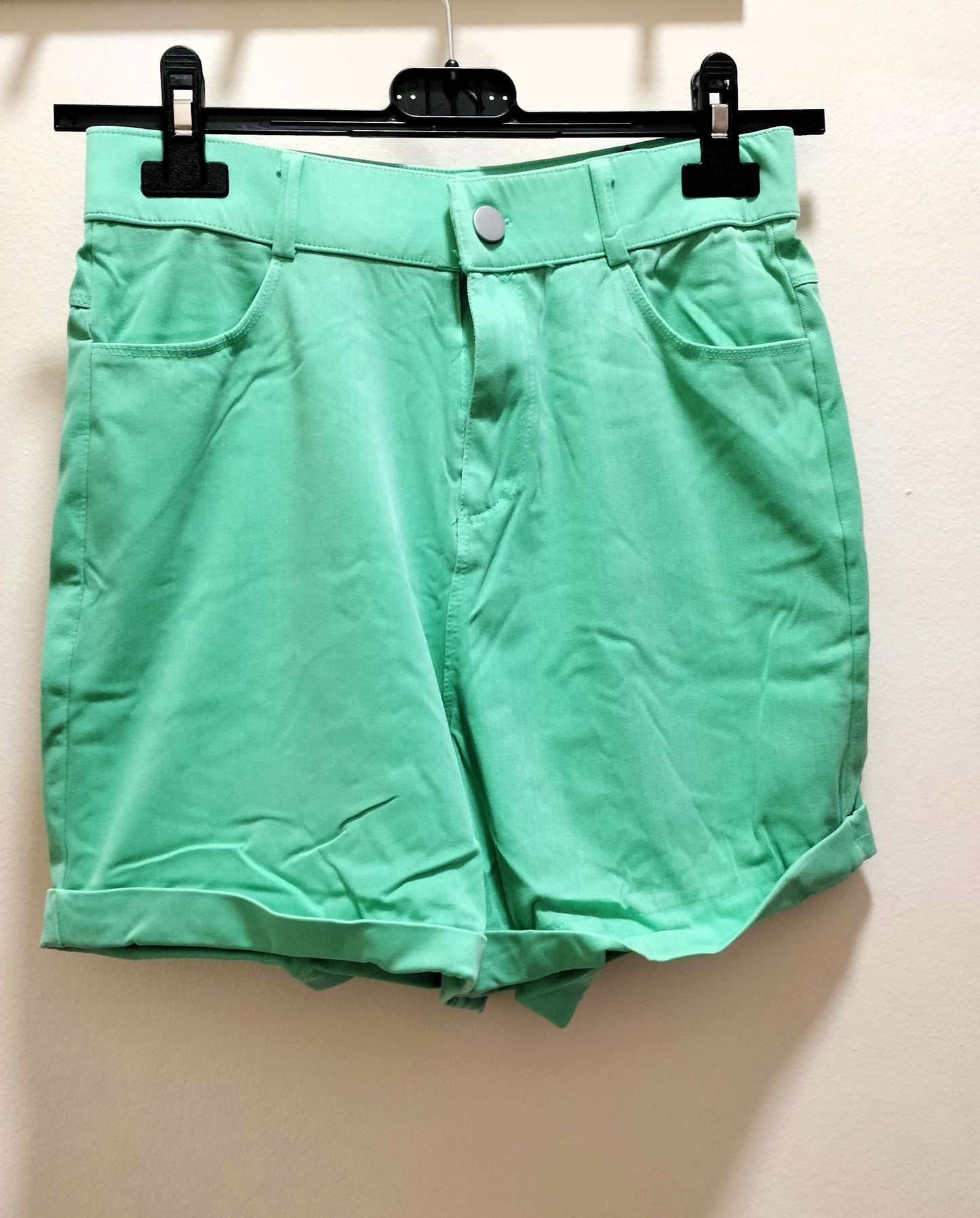 Short liso estilo legging - verde