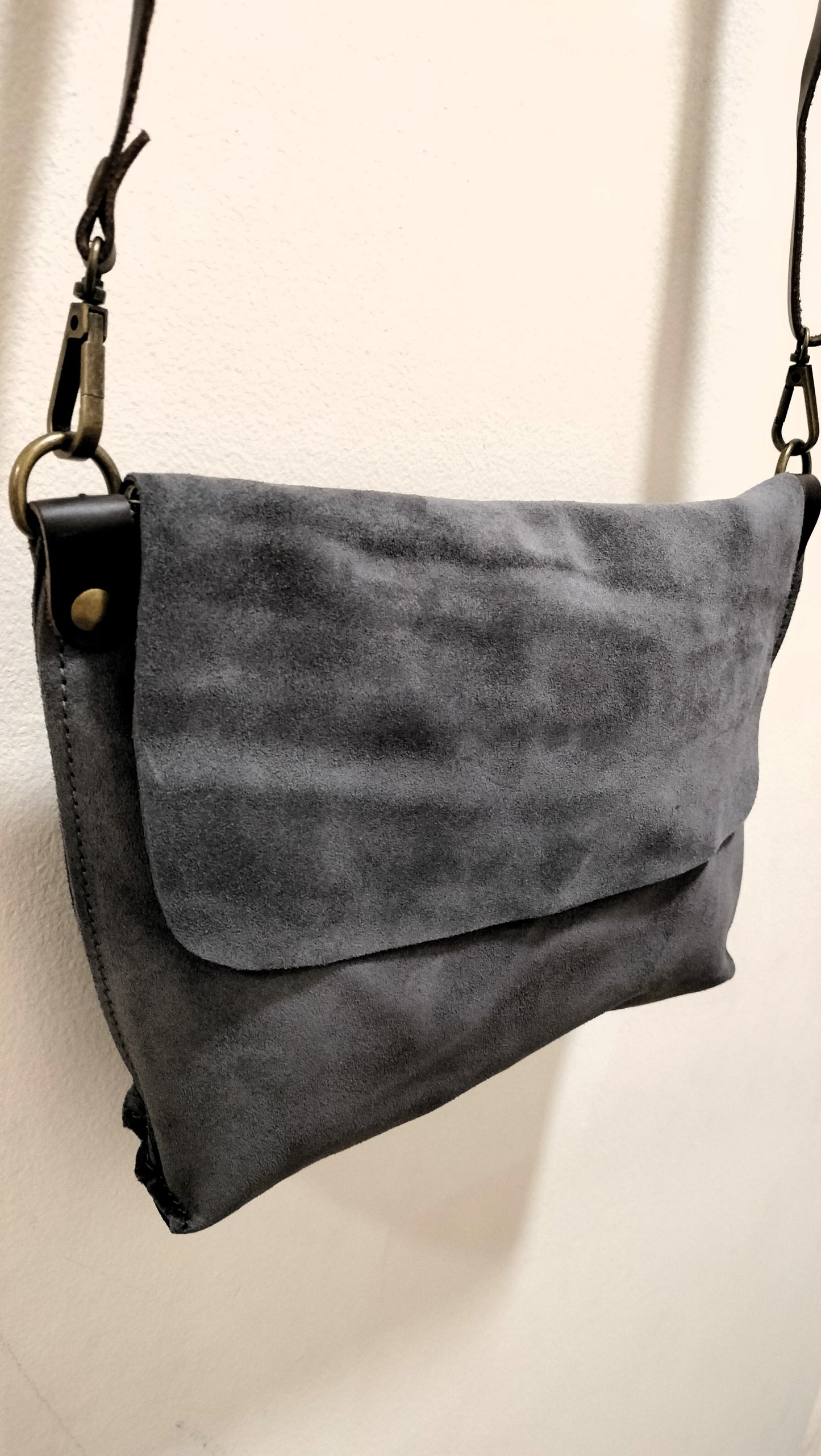 Bolso piel girada - gris