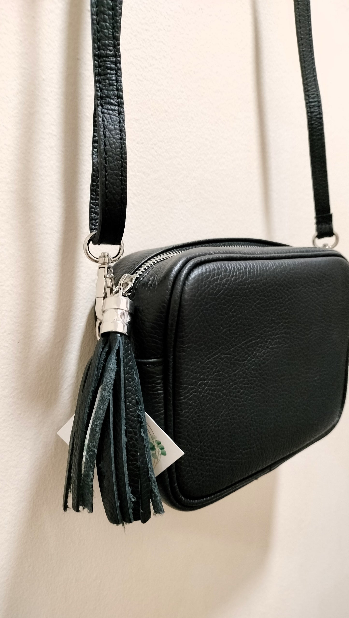 Bolso piel flecos - negro