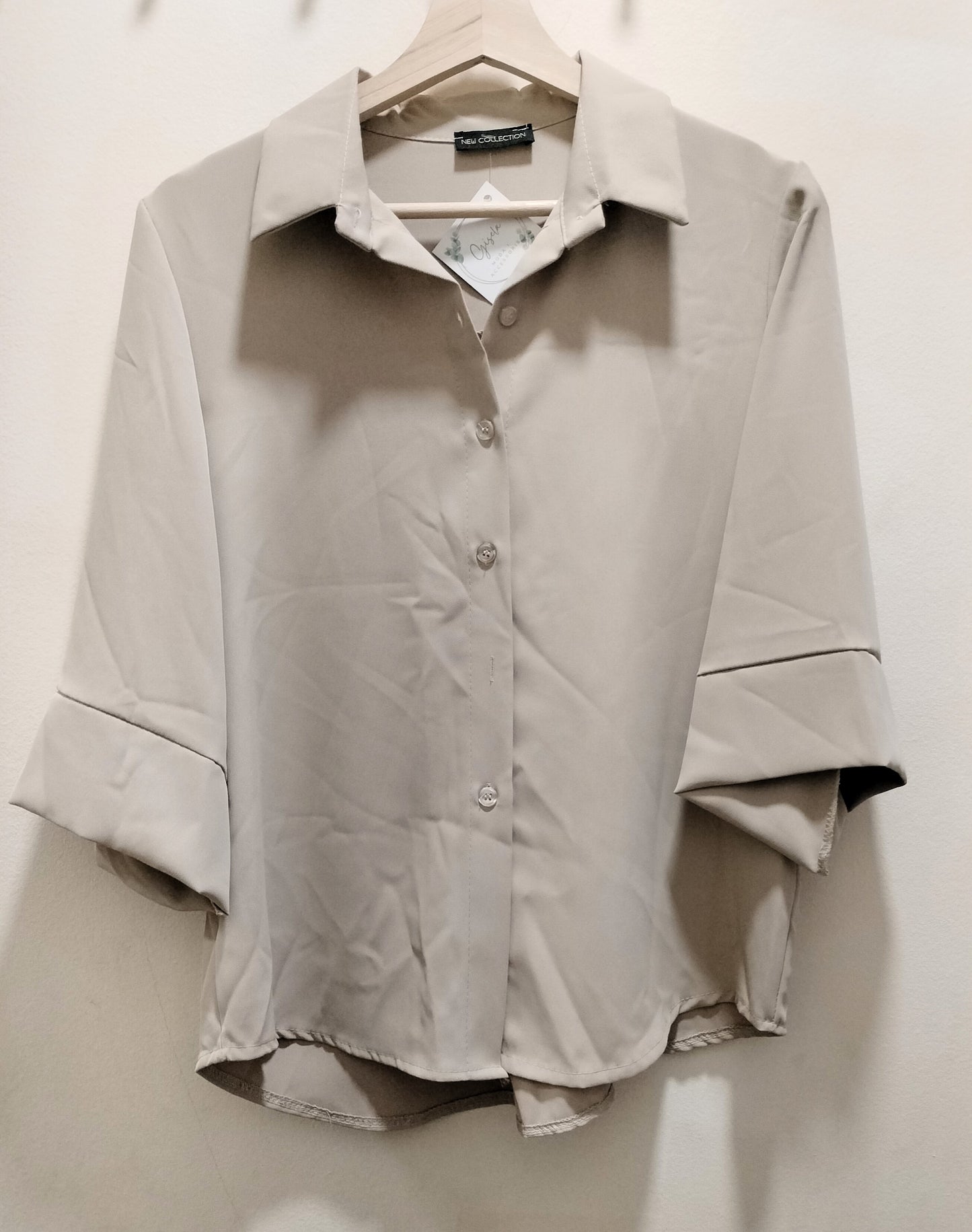 Blusa camisera manga 3/4 - beige