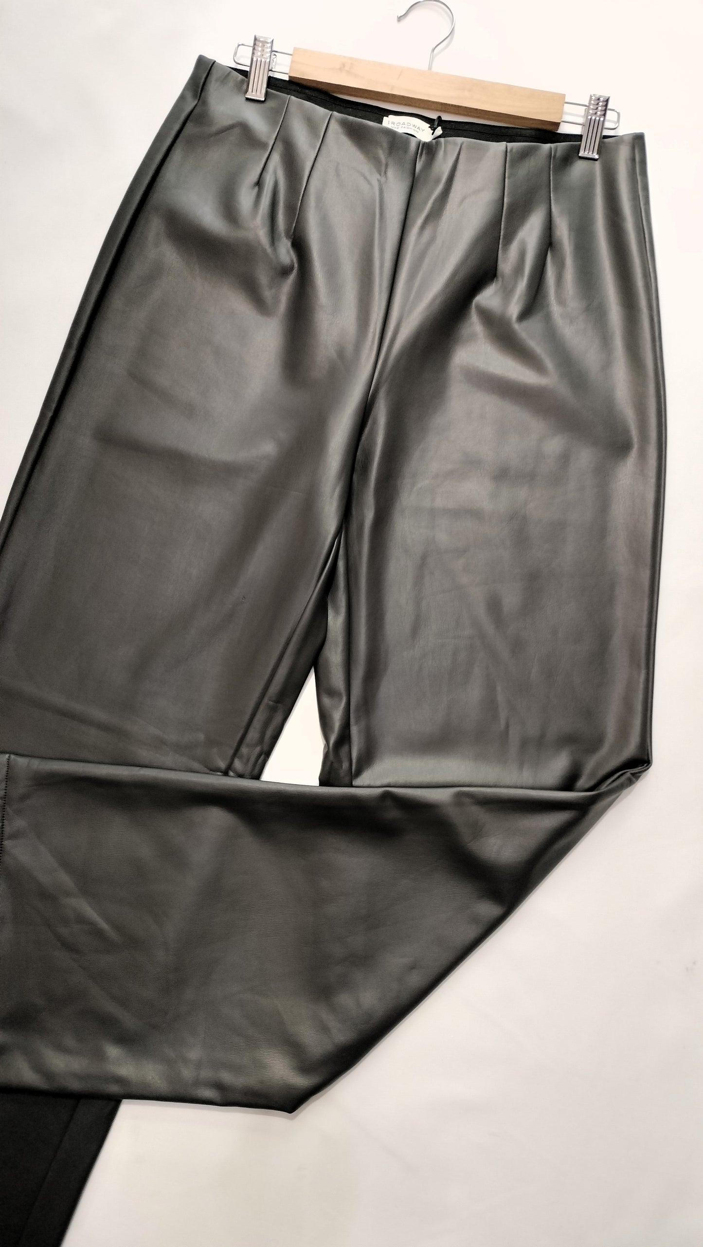 Pantalón polipiel Ebony
