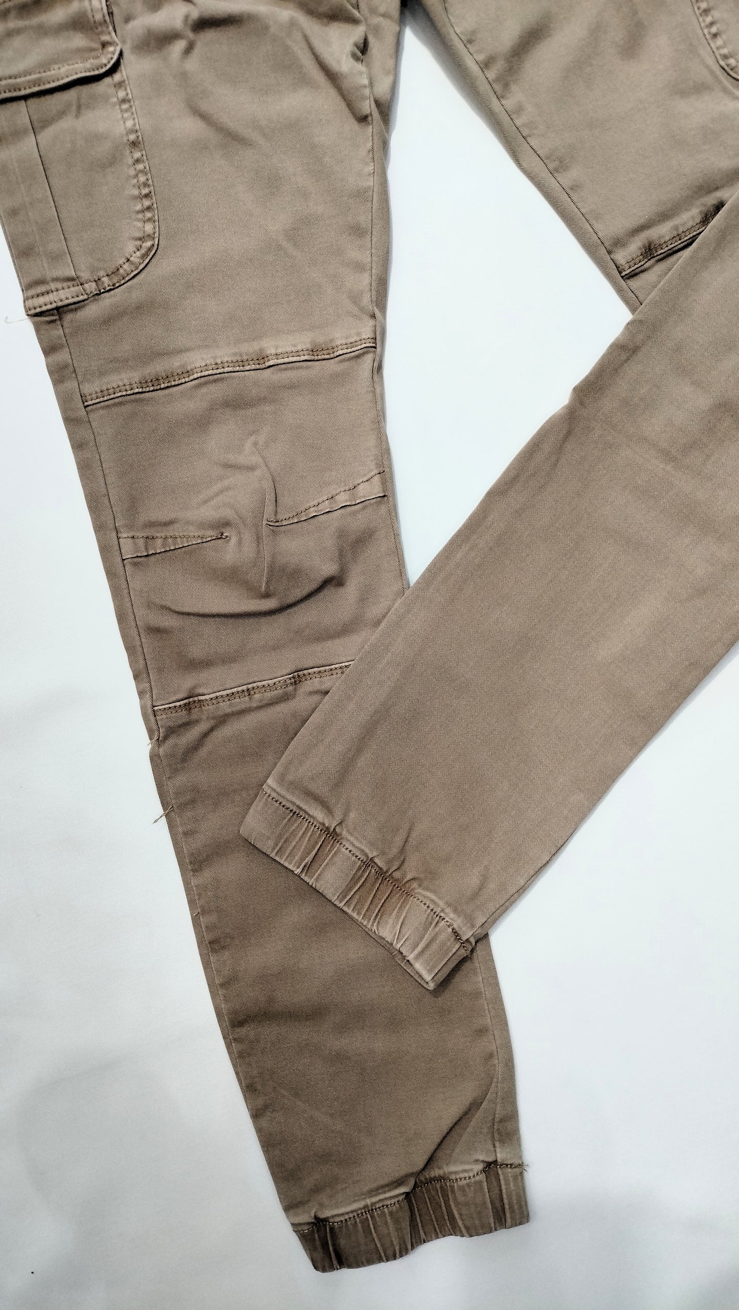 Pantalón cargo Aspen