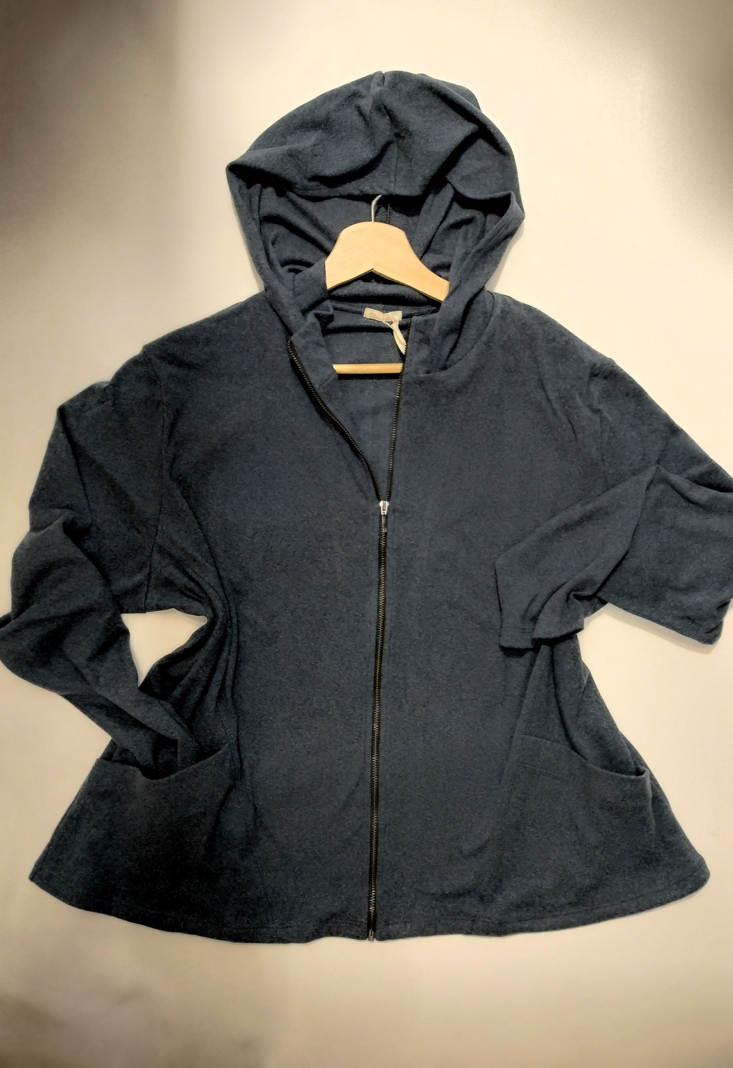Chaqueta sudadera curvy Amor