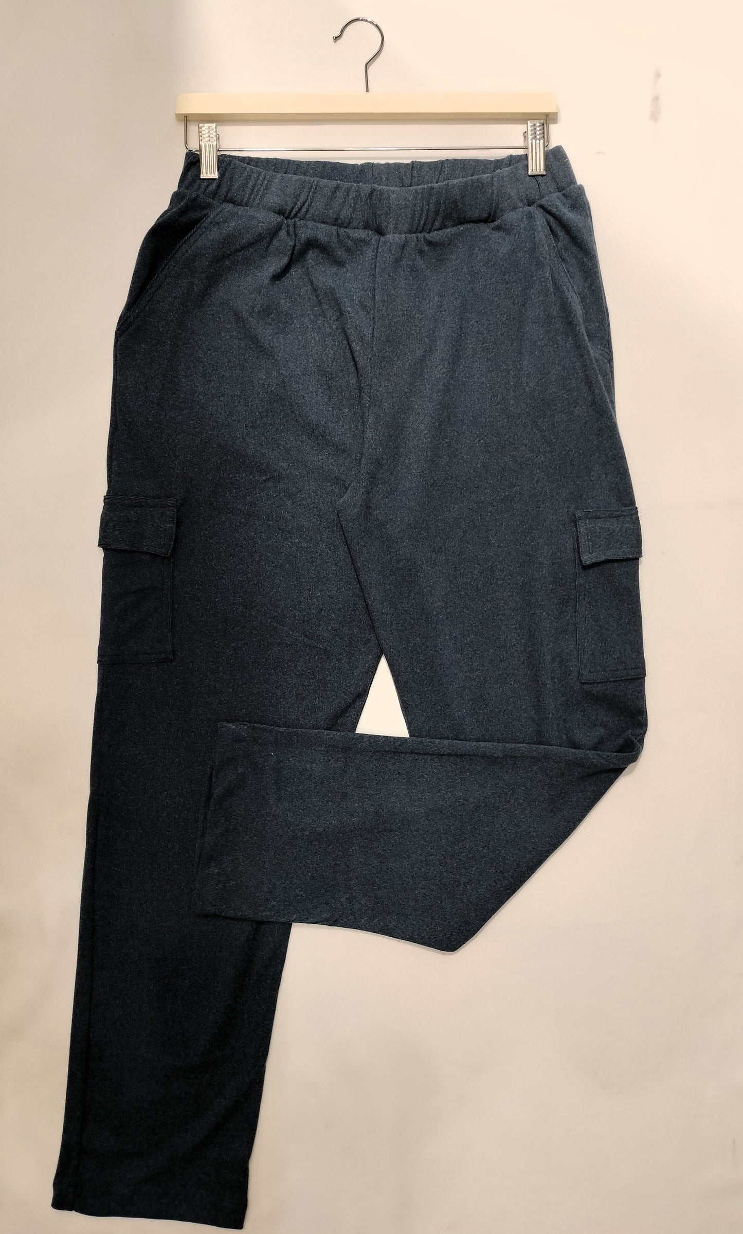 Pantalón chándal cargo Alina