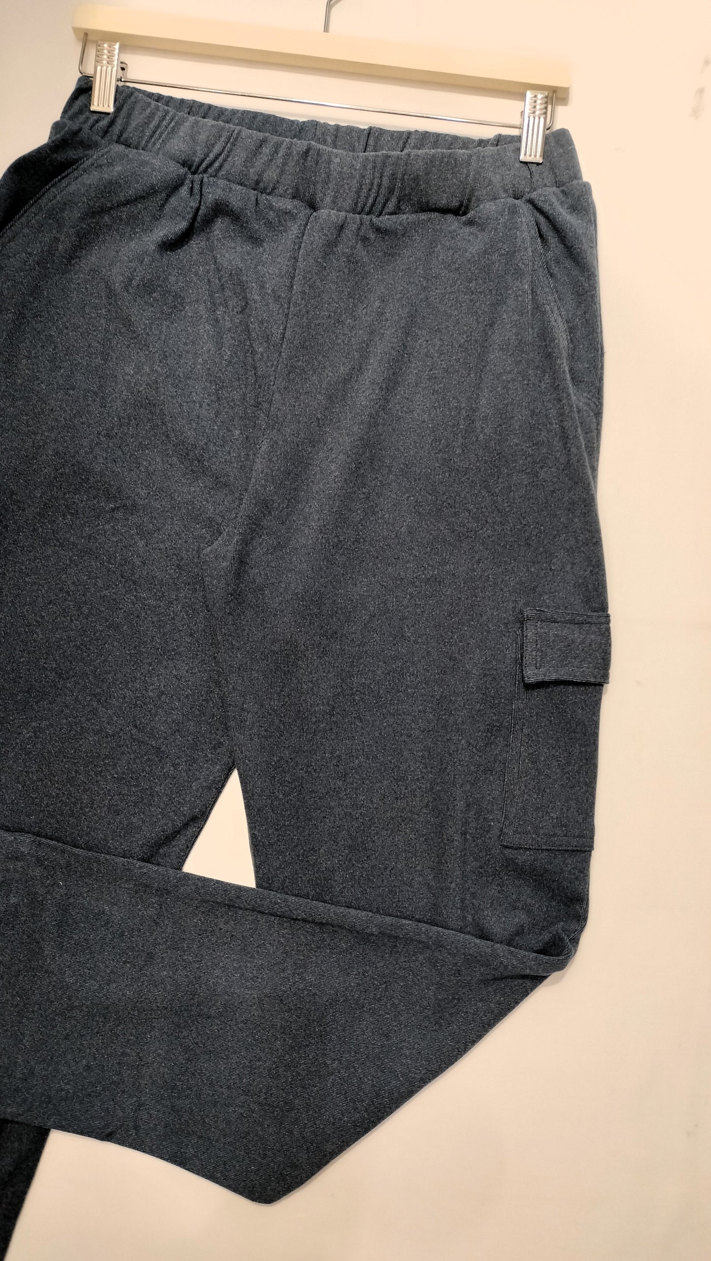 Pantalón chándal cargo Alina