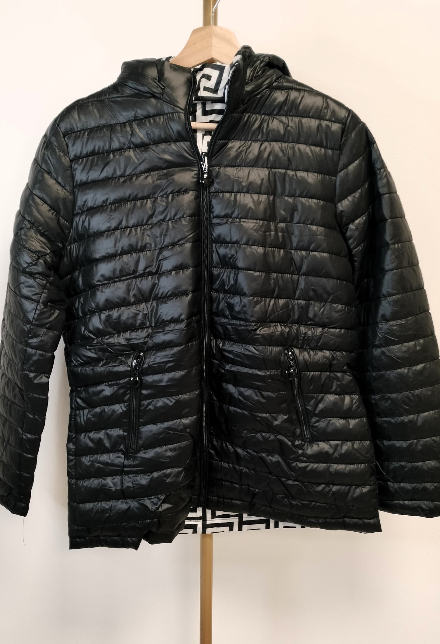 Chaqueta acolchada fina y reversible