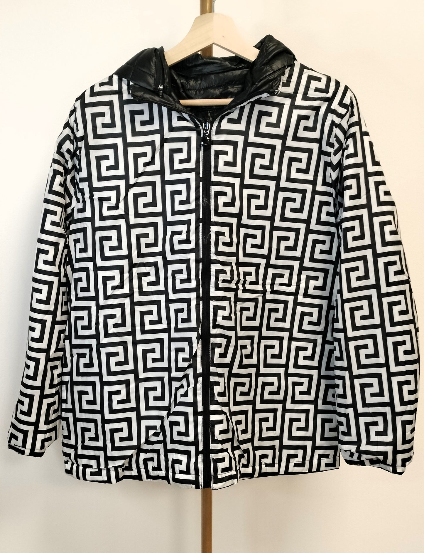 Chaqueta acolchada fina y reversible