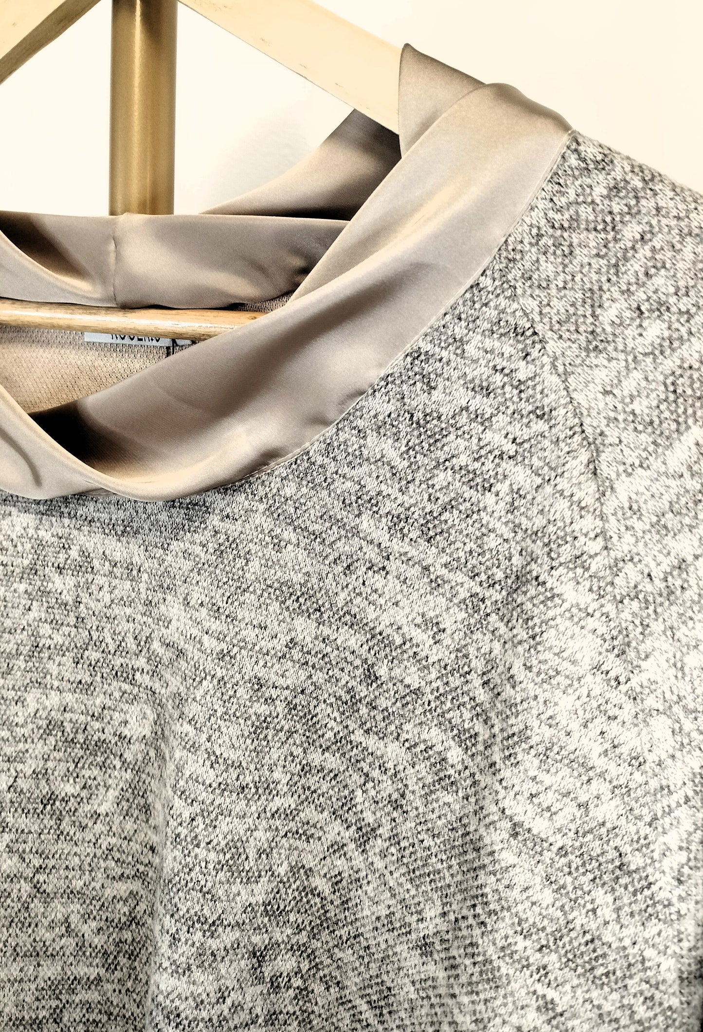 Camiseta cuello raso