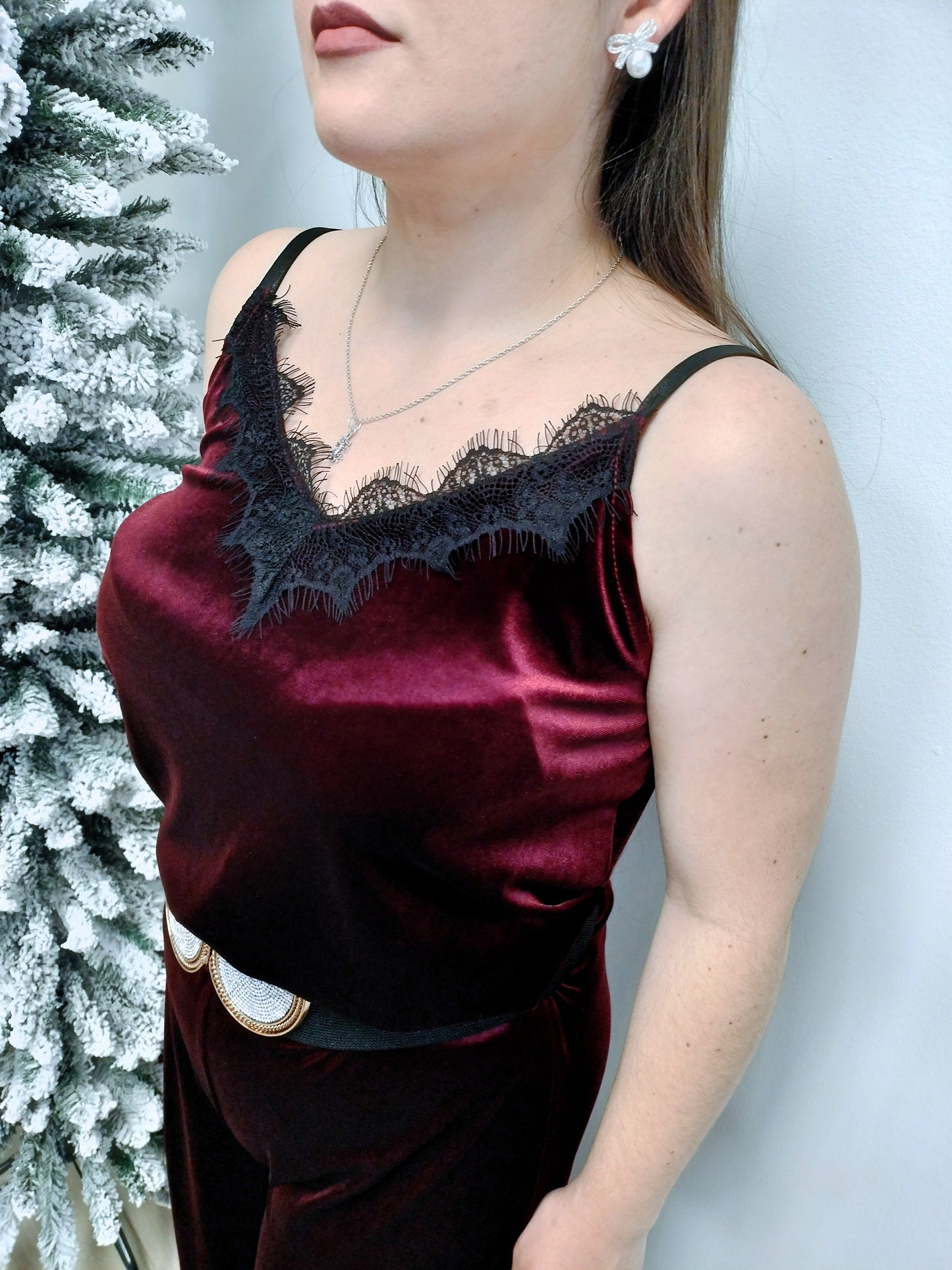 Top lencero terciopelo con encaje