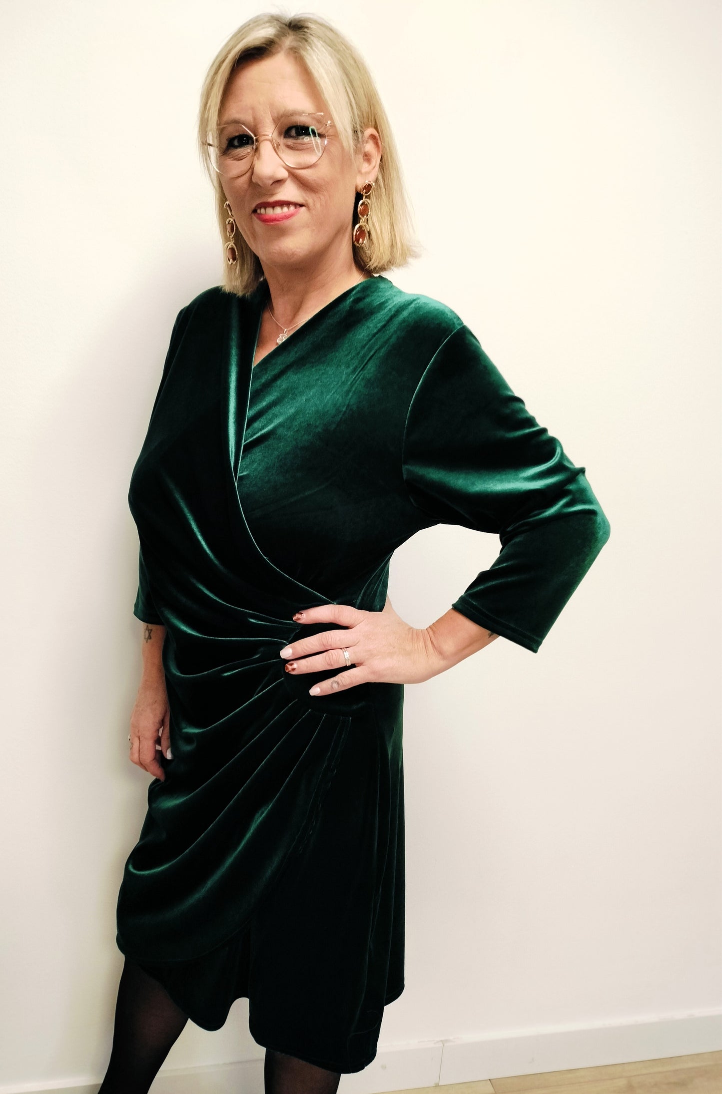 Vestido terciopelo cruzado drapeado