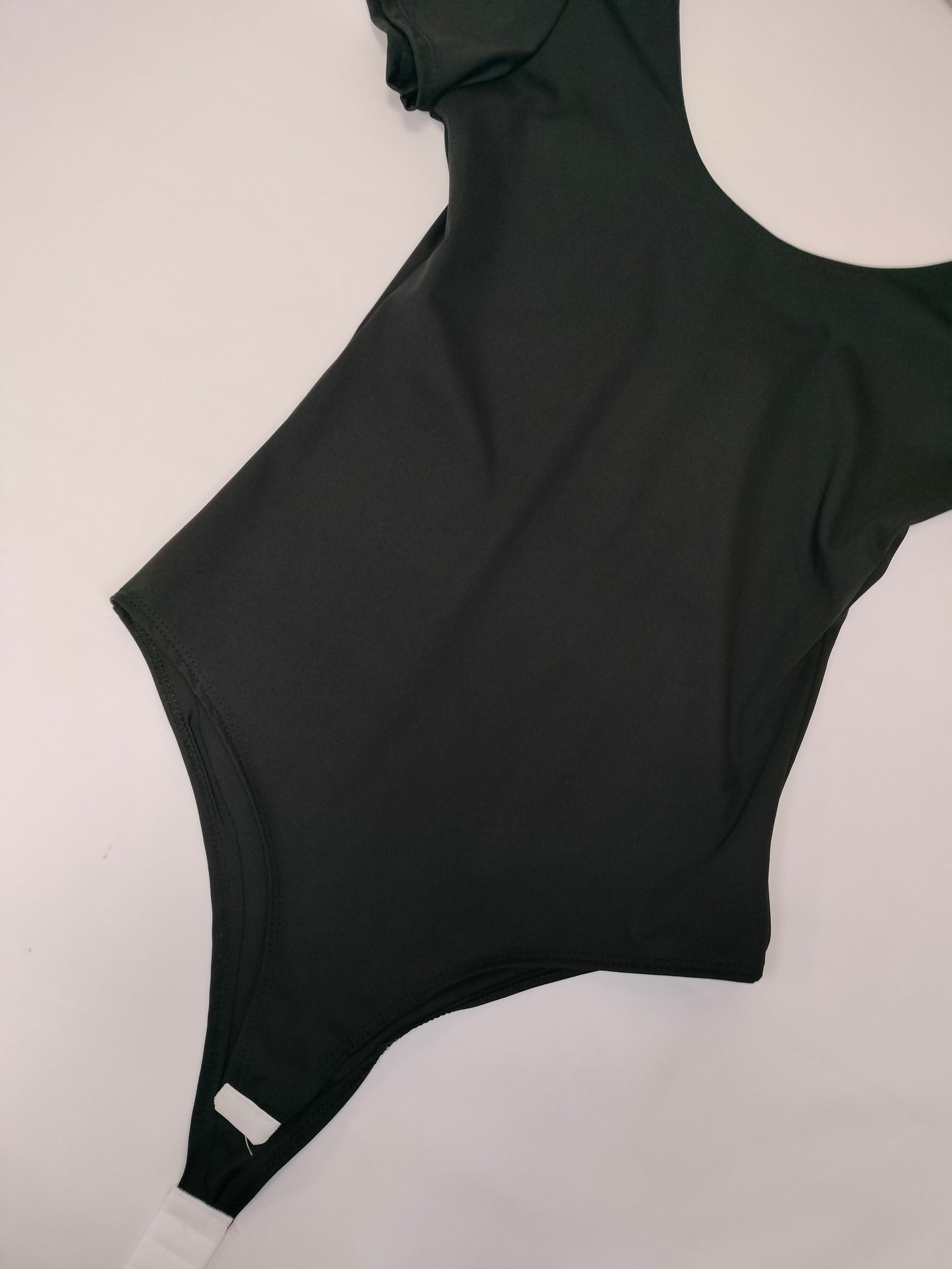 Body manga corta