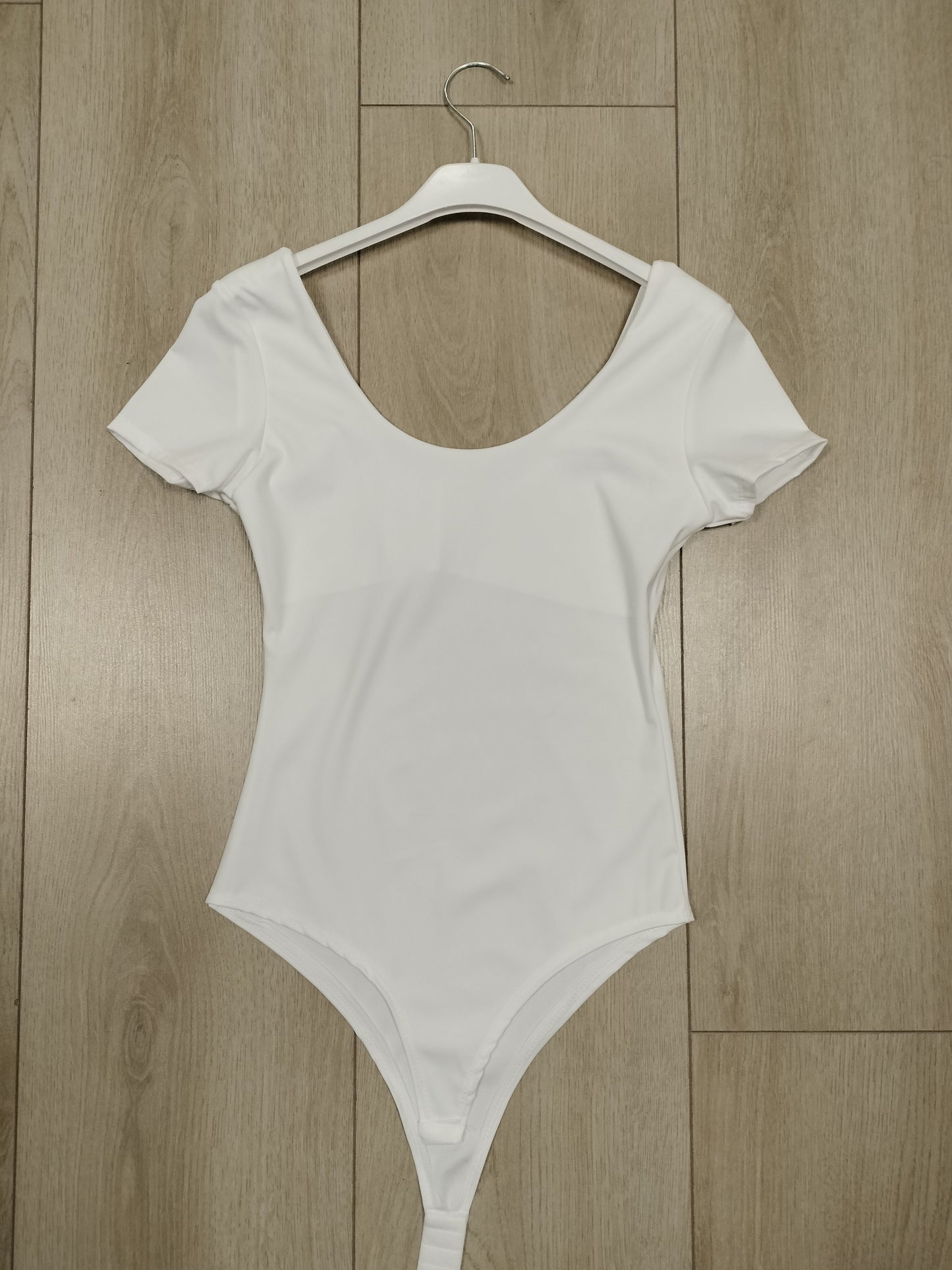Body manga corta