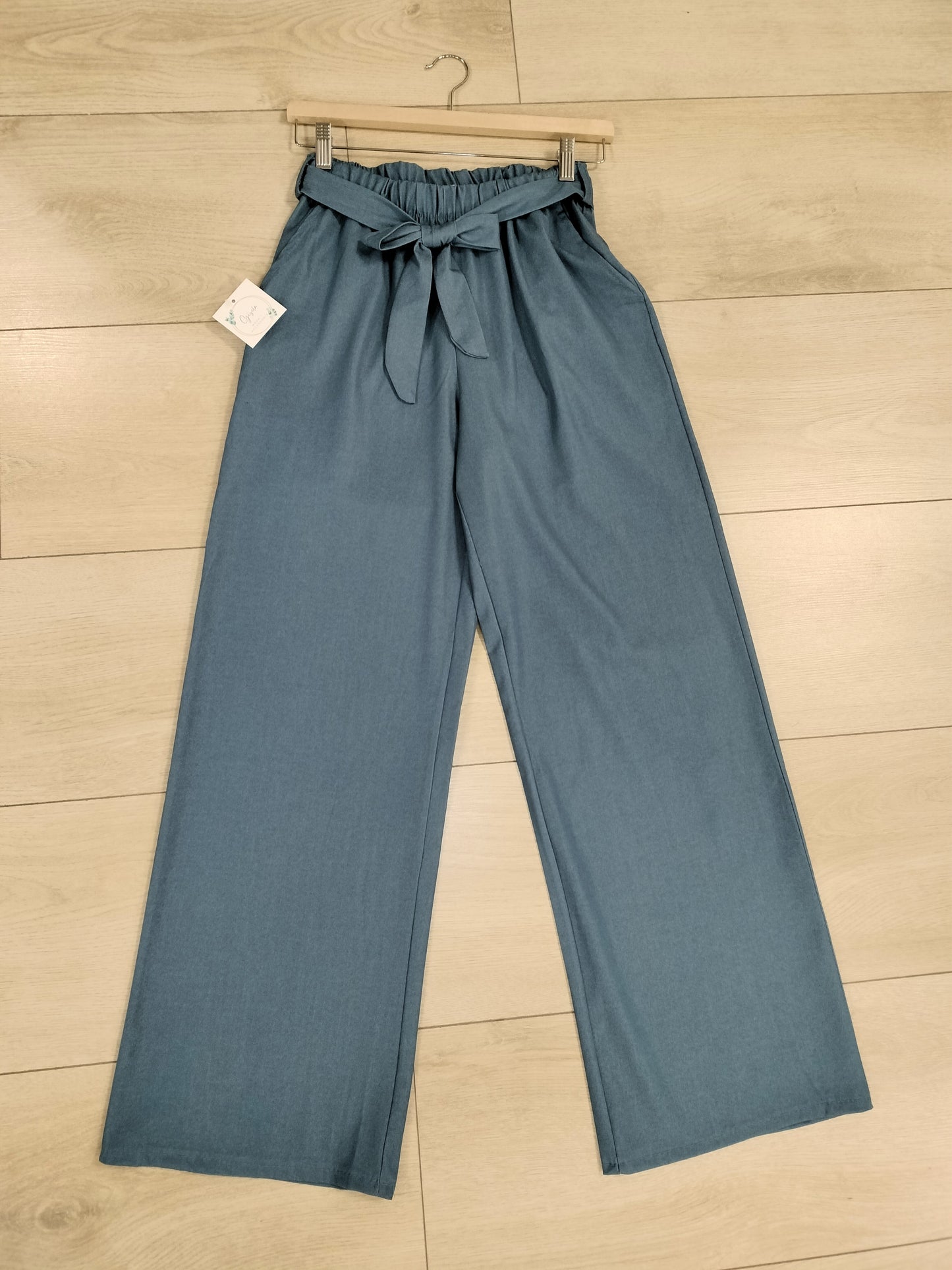 Pantalón tencel lazo