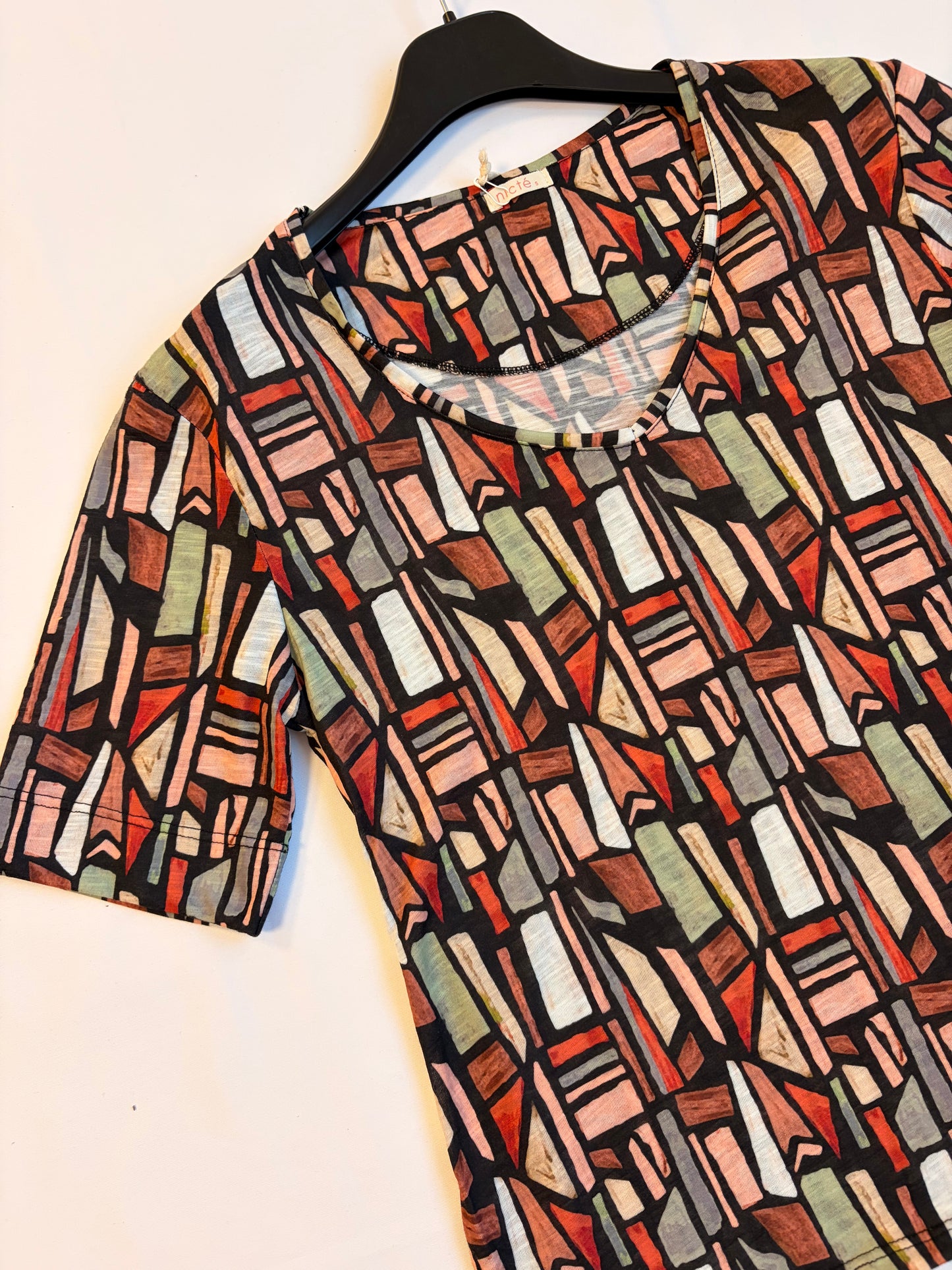 Camiseta Irene