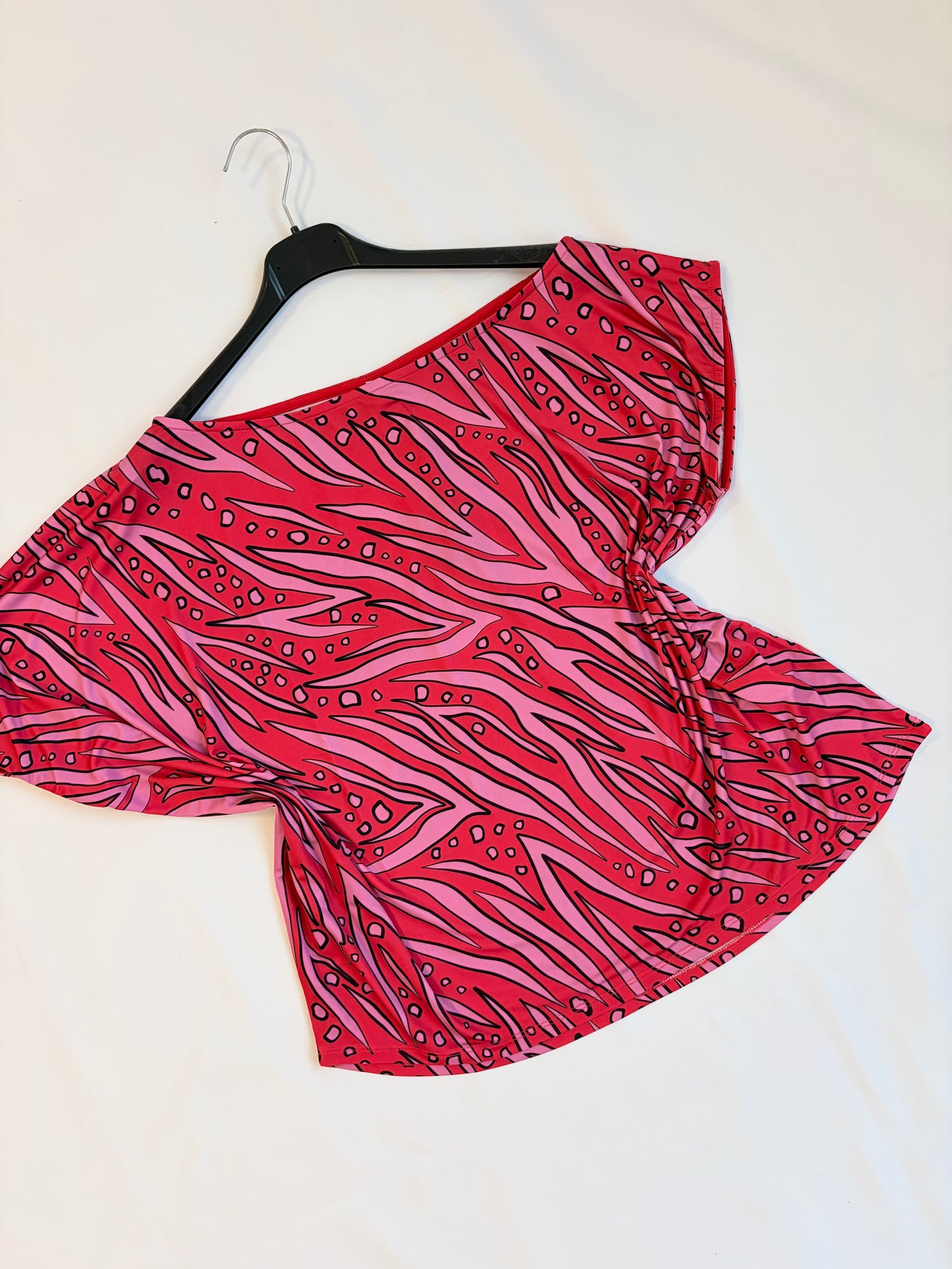 Camiseta asimétrica Nina