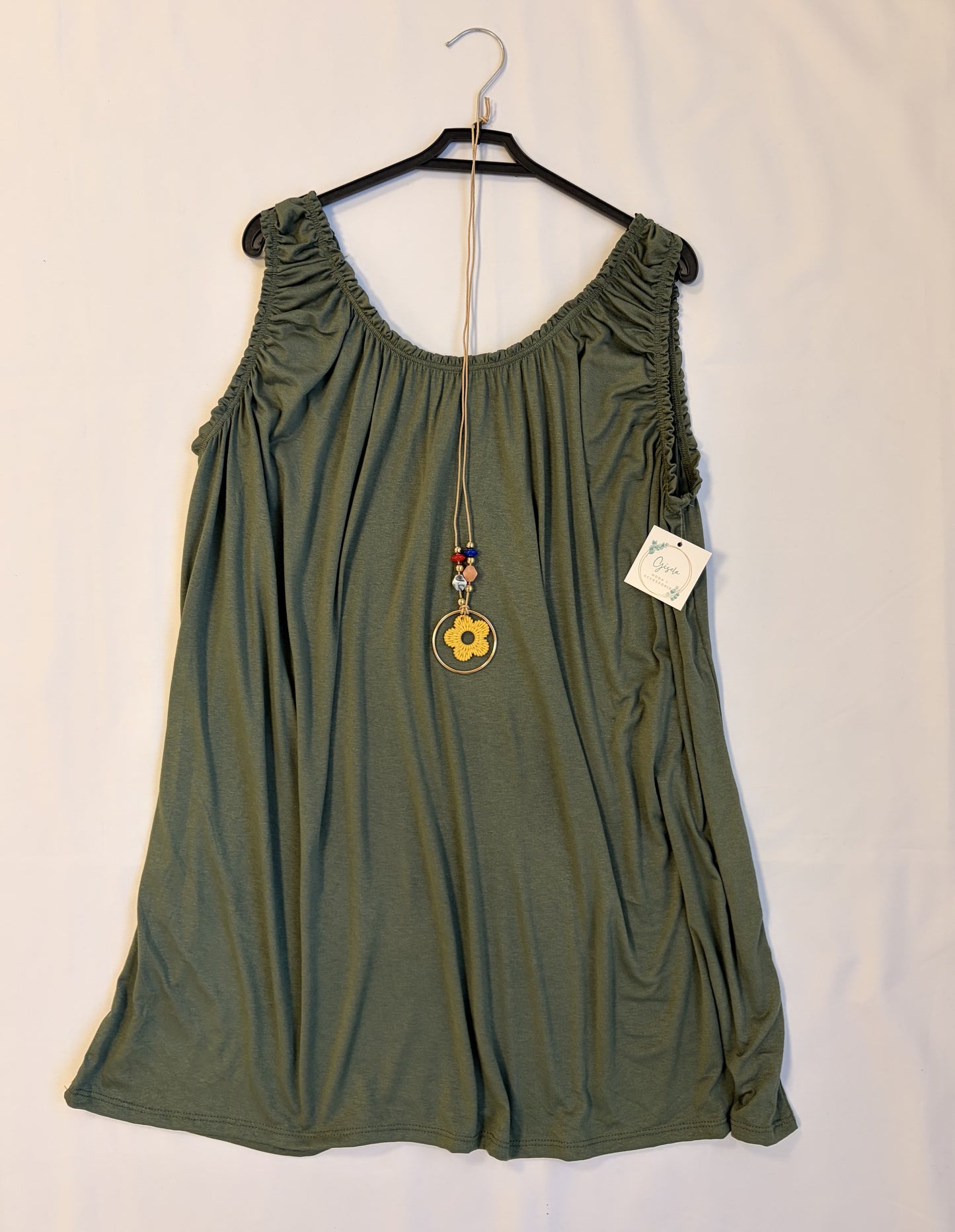 Camiseta sin mangas curvy