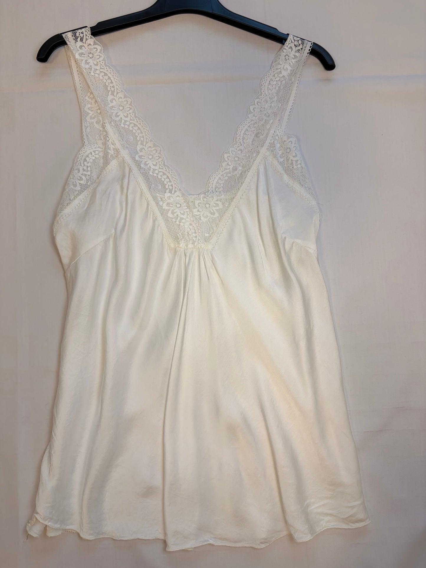 Blusa lencera satinada