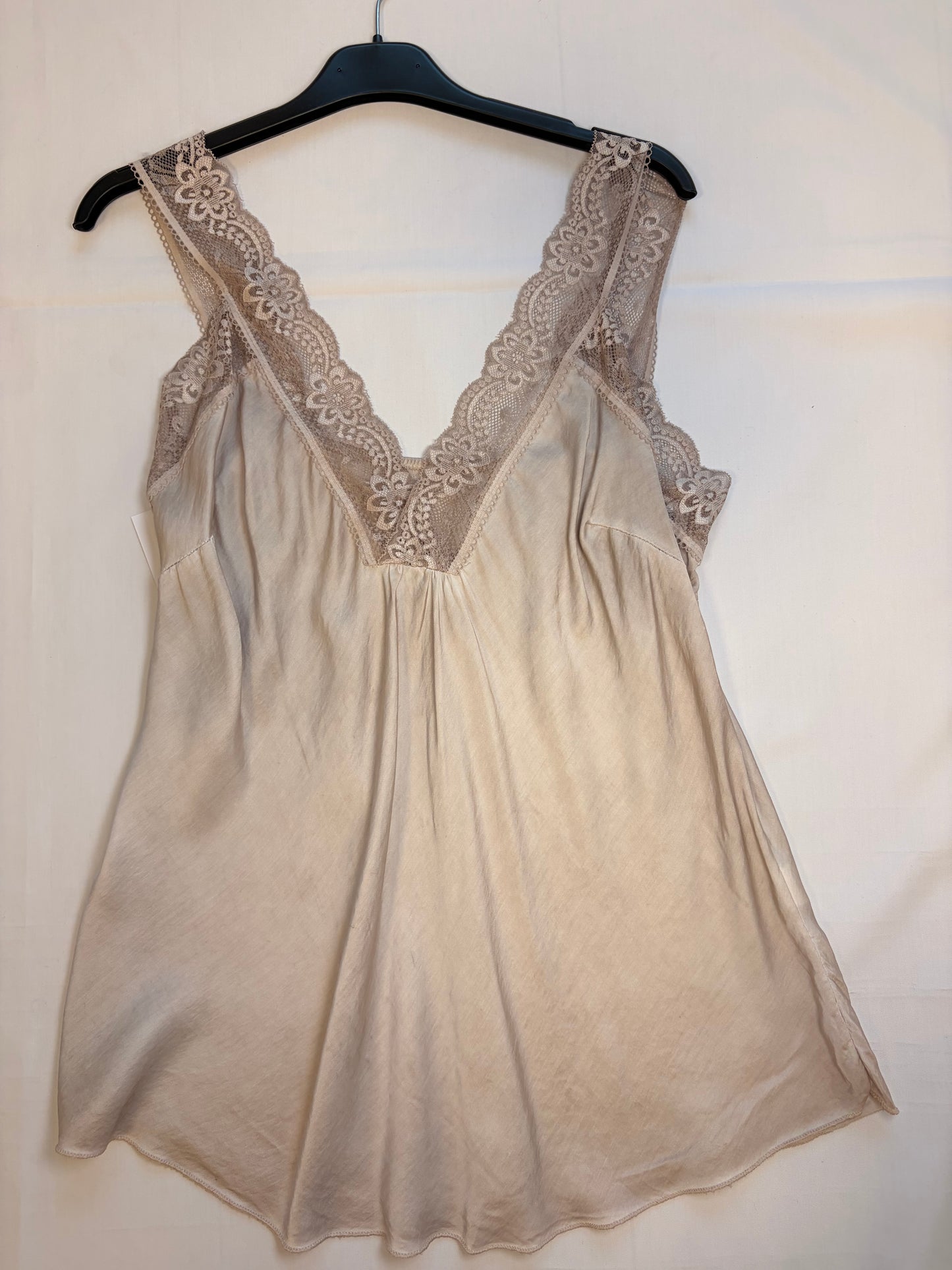 Blusa lencera satinada