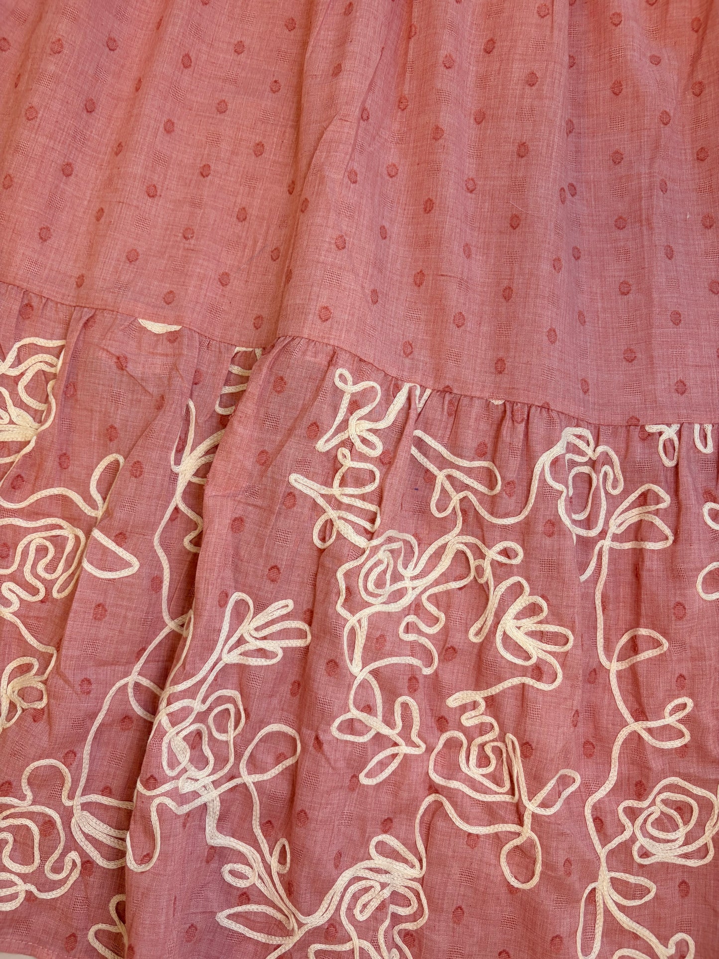 Vestido bordado Romántico