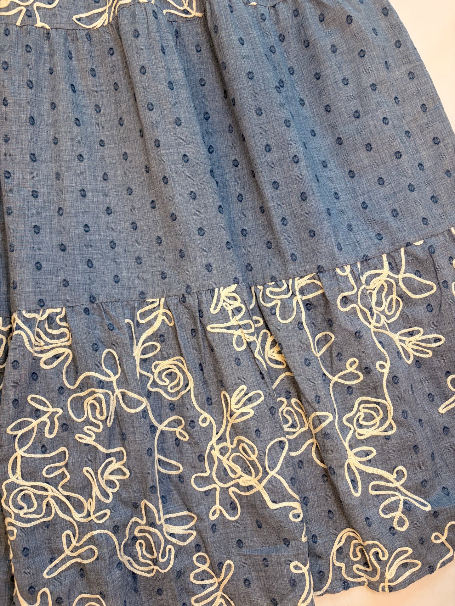 Vestido bordado Romántico