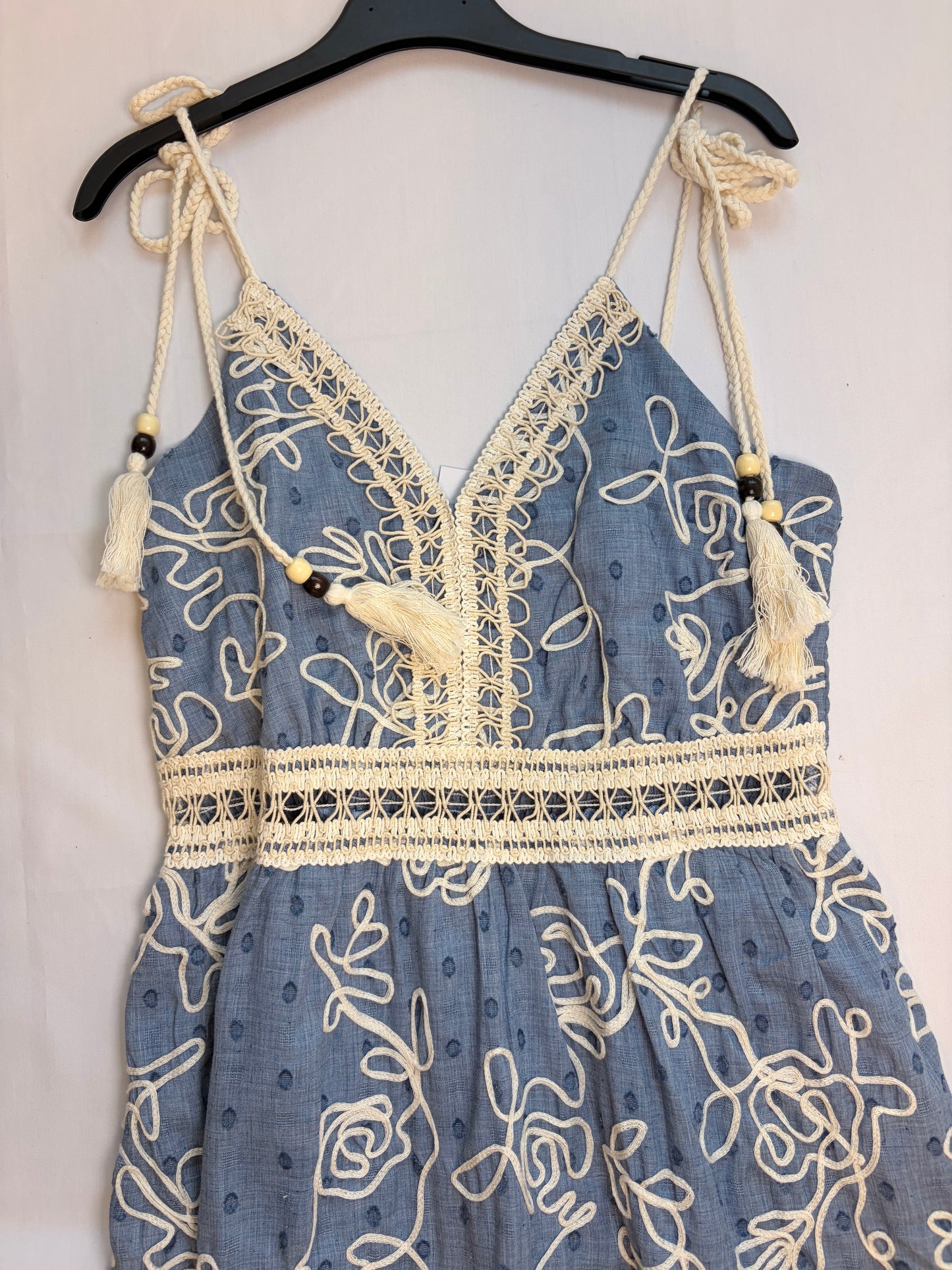 Vestido bordado Romántico
