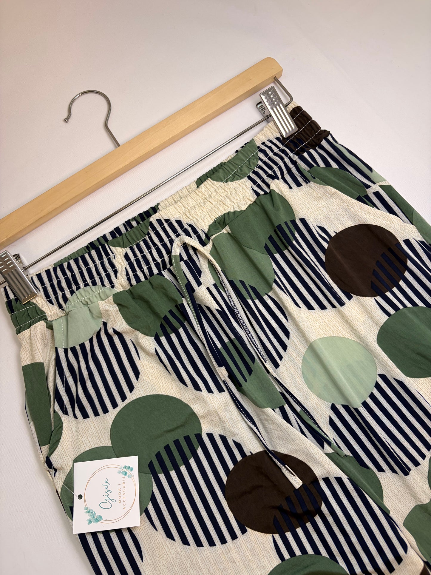 Pantalón lunares y rayas