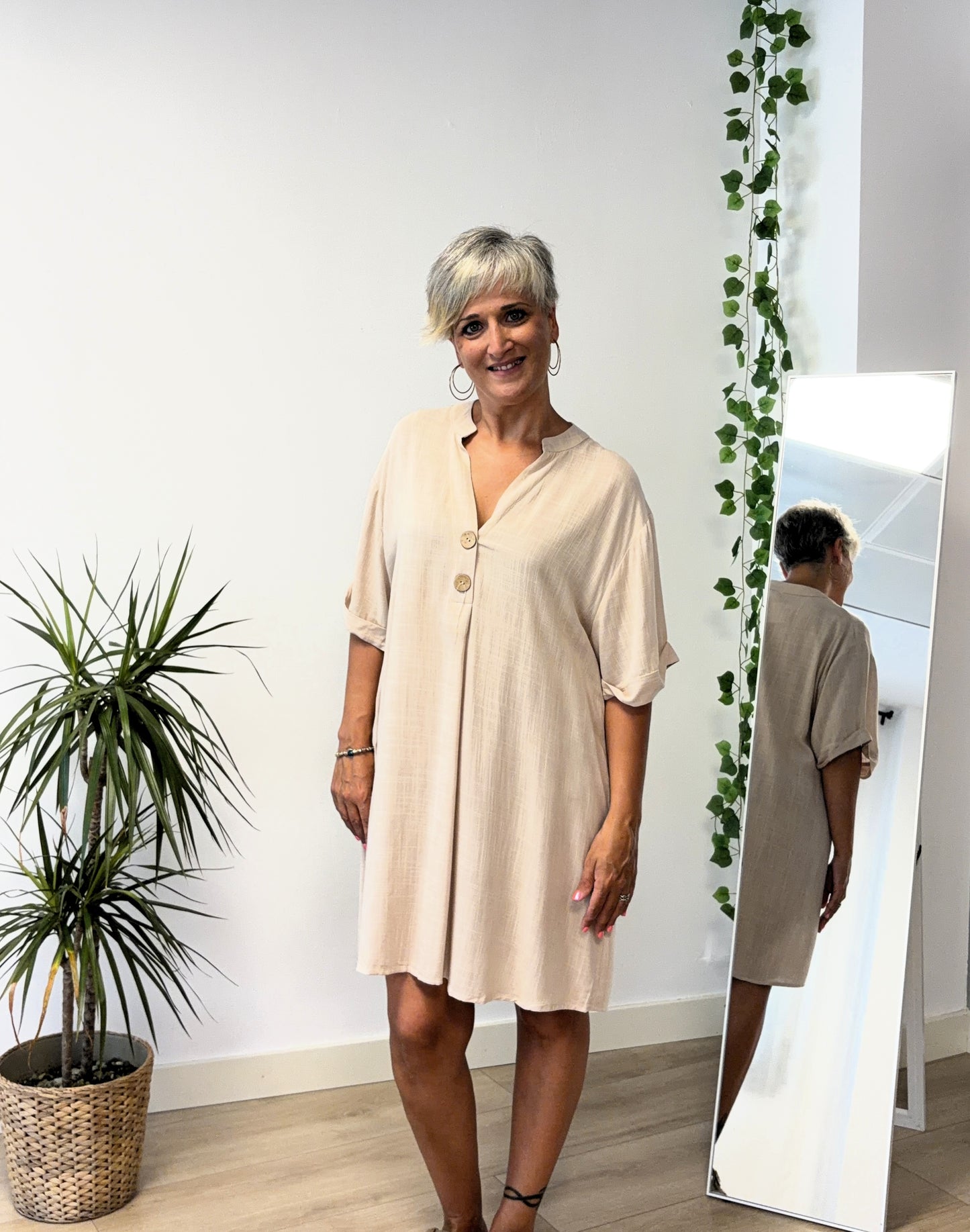 Vestido amplio de lino - beige