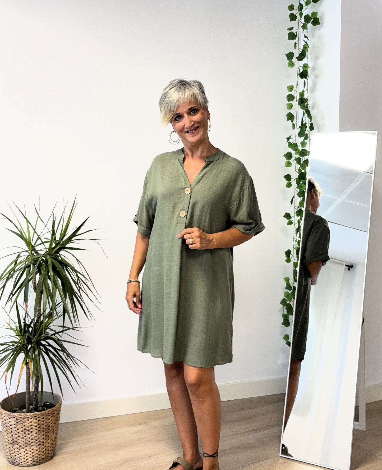Vestido amplio de lino - kaki