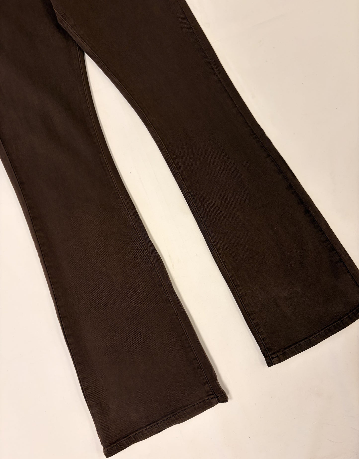 Vaquero campana marrón