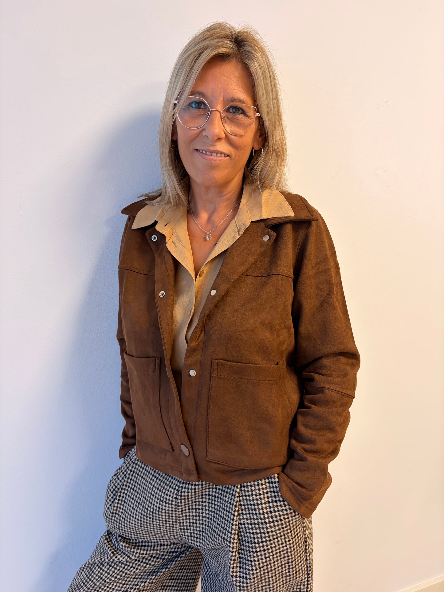 Chaqueta antelina marrón