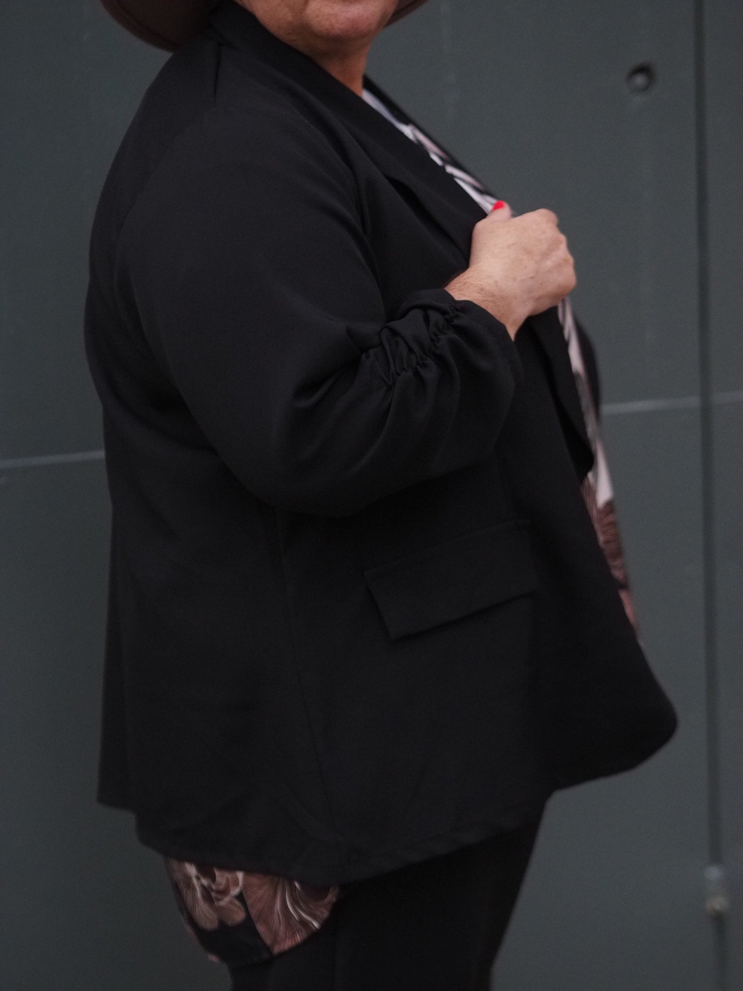 Americana curvy Ainet
