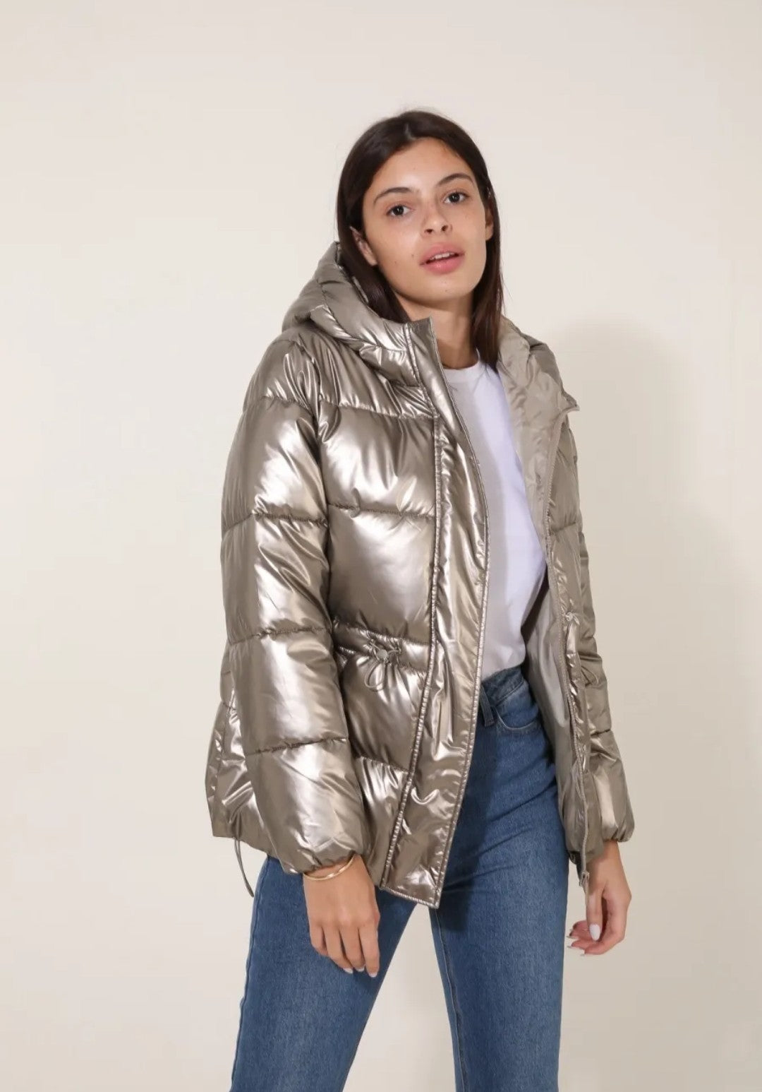 Anorac corto metalizado